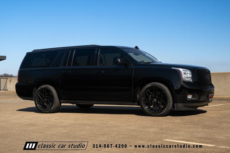2019_GMC_Yukon_Denali_XL_2255-168