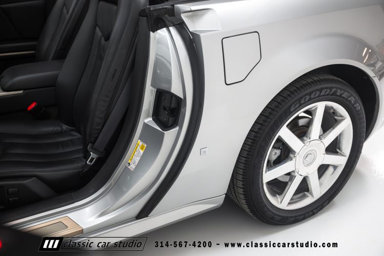 2006_Cadillac_XLR_2273-100