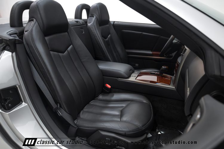 2006_Cadillac_XLR_2273-103