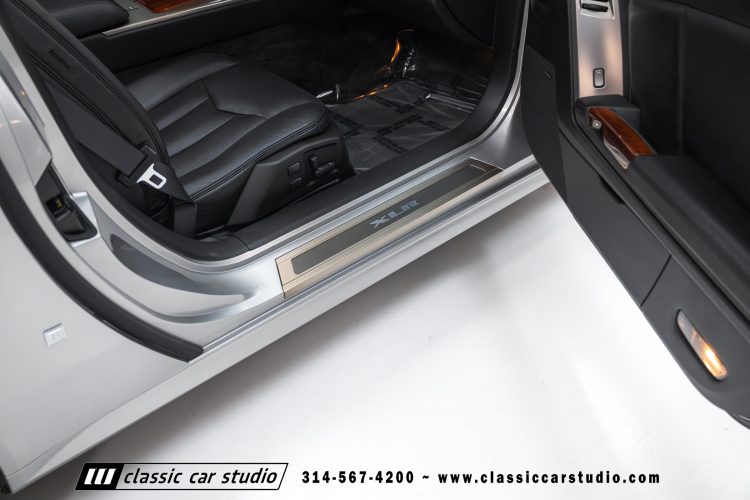 2006_Cadillac_XLR_2273-104