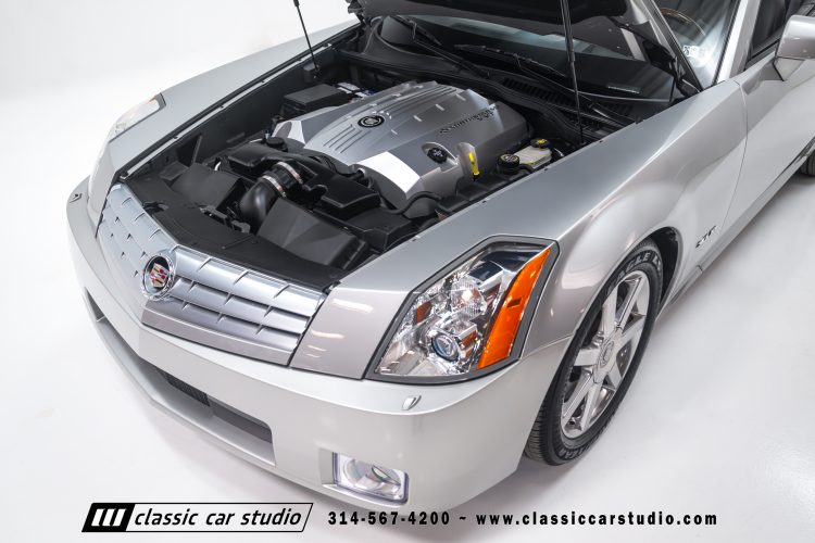 2006_Cadillac_XLR_2273-109