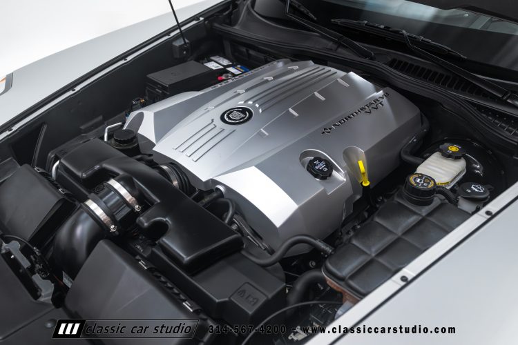 2006_Cadillac_XLR_2273-110