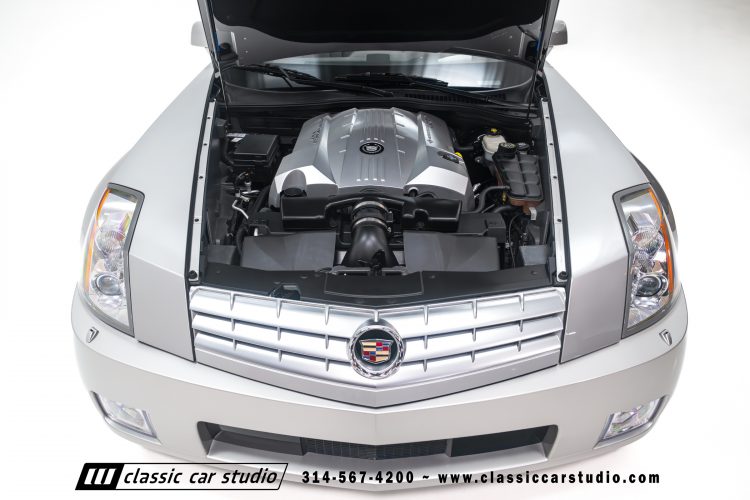 2006_Cadillac_XLR_2273-116