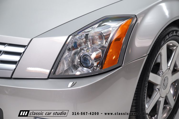 2006_Cadillac_XLR_2273-13