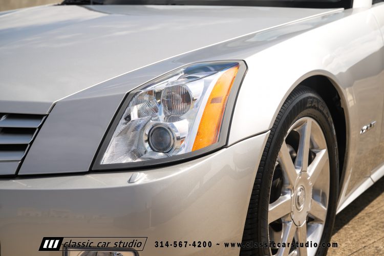 2006_Cadillac_XLR_2273-134