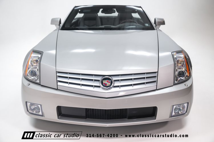 2006_Cadillac_XLR_2273-15