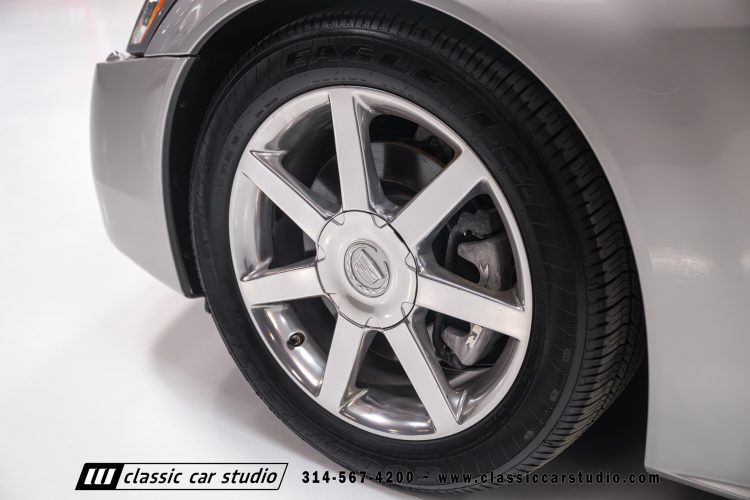 2006_Cadillac_XLR_2273-27