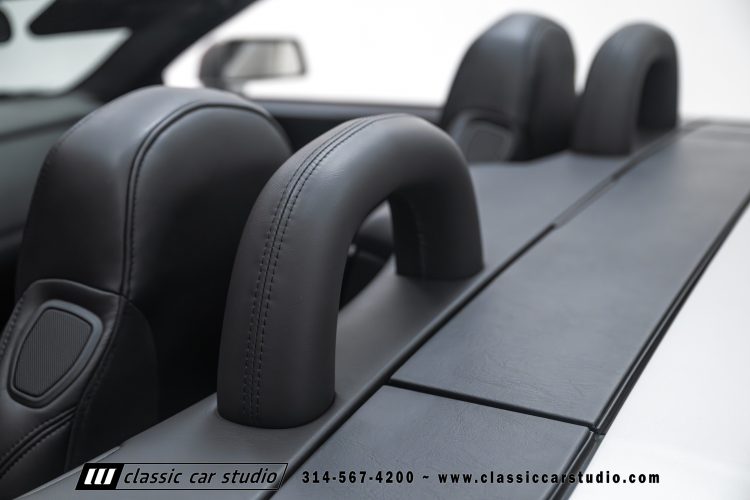 2006_Cadillac_XLR_2273-39