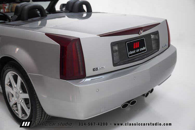 2006_Cadillac_XLR_2273-45