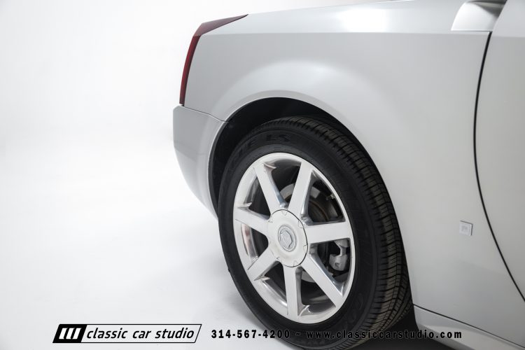 2006_Cadillac_XLR_2273-63