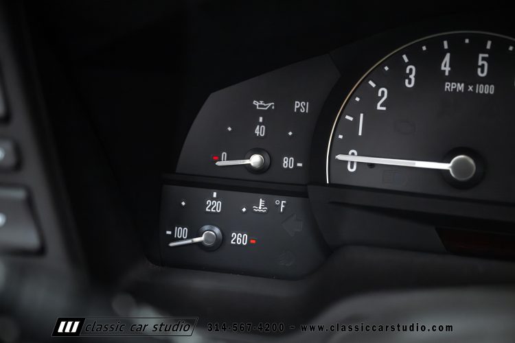 2006_Cadillac_XLR_2273-89