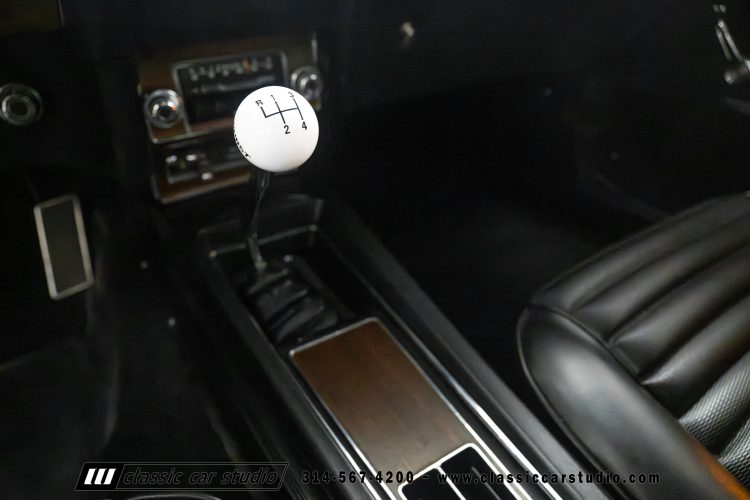 69_Ford_Mustang_Mach1_2277-108