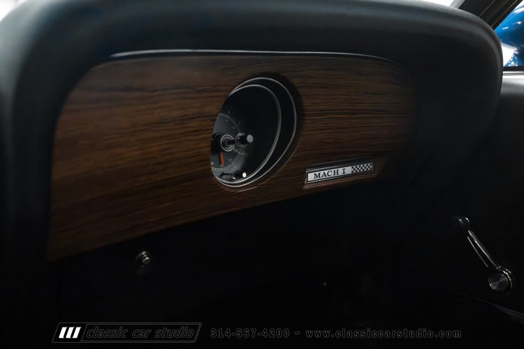 69_Ford_Mustang_Mach1_2277-109