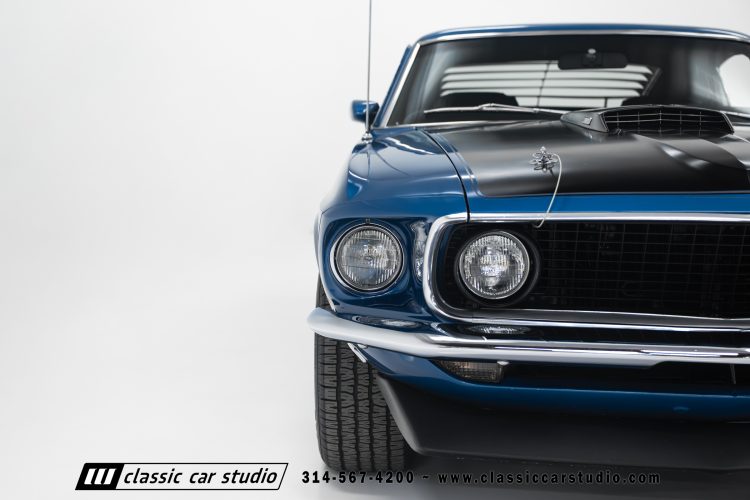69_Ford_Mustang_Mach1_2277-15