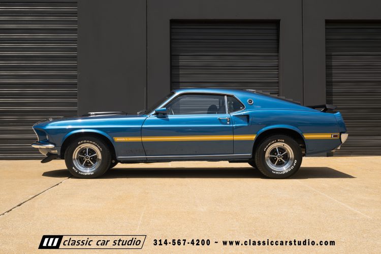 69_Ford_Mustang_Mach1_2277-187
