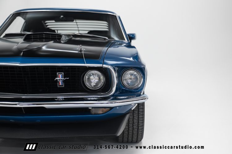 69_Ford_Mustang_Mach1_2277-19