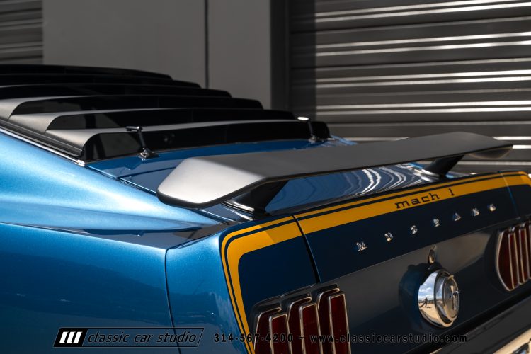 69_Ford_Mustang_Mach1_2277-192