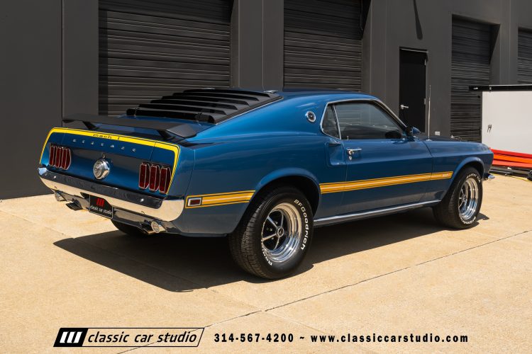 69_Ford_Mustang_Mach1_2277-207