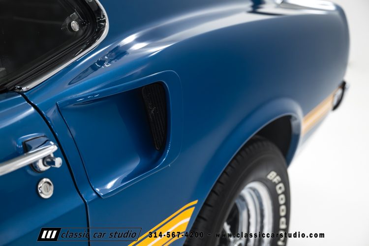 69_Ford_Mustang_Mach1_2277-33