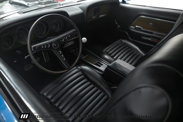 69_Ford_Mustang_Mach1_2277-37