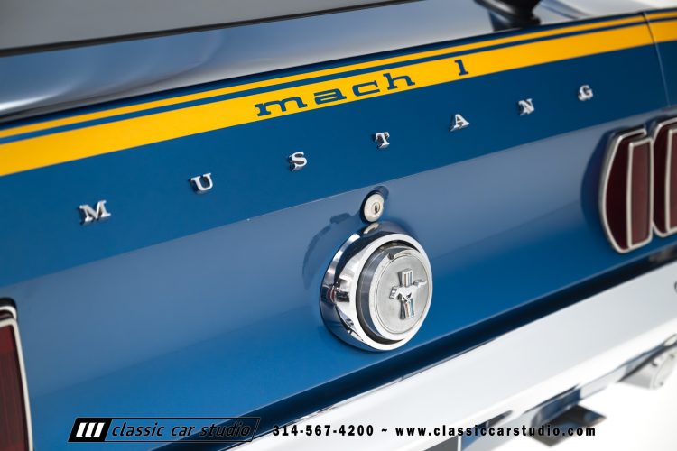 69_Ford_Mustang_Mach1_2277-53