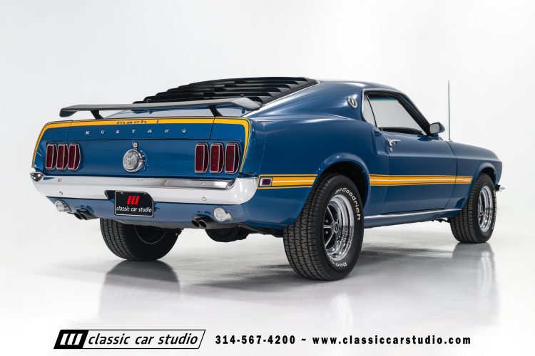 69_Ford_Mustang_Mach1_2277-62