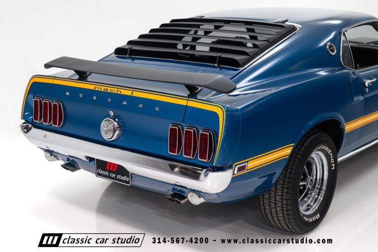 69_Ford_Mustang_Mach1_2277-64