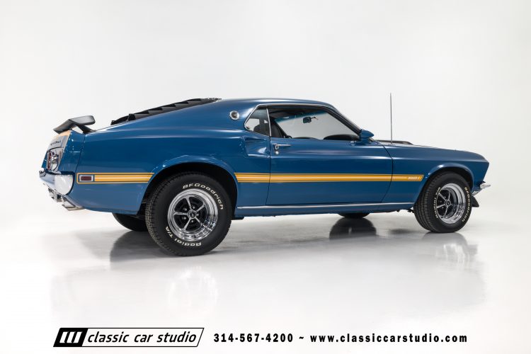 69_Ford_Mustang_Mach1_2277-65
