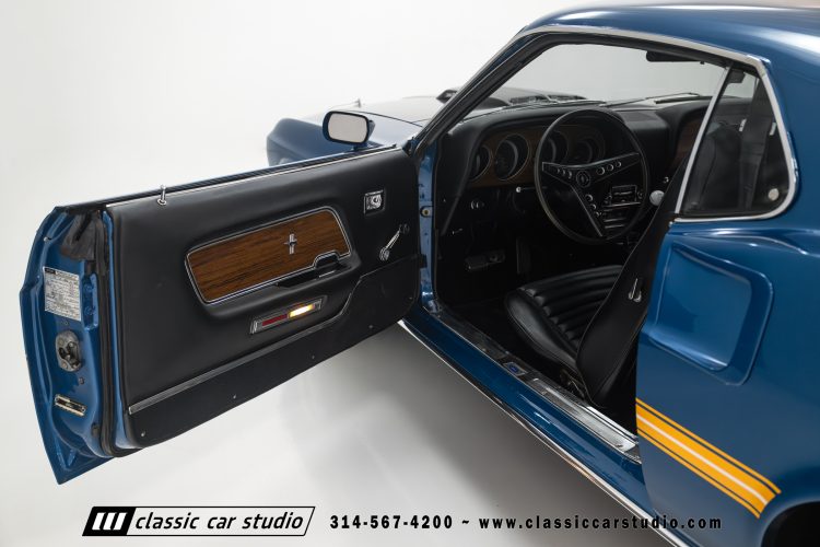 69_Ford_Mustang_Mach1_2277-92
