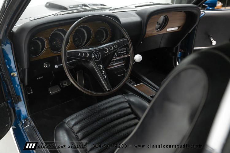 69_Ford_Mustang_Mach1_2277-96