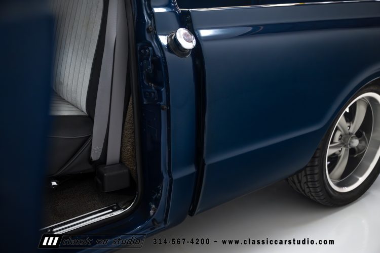 68_Chevrolet_C10_2279-02-102 1