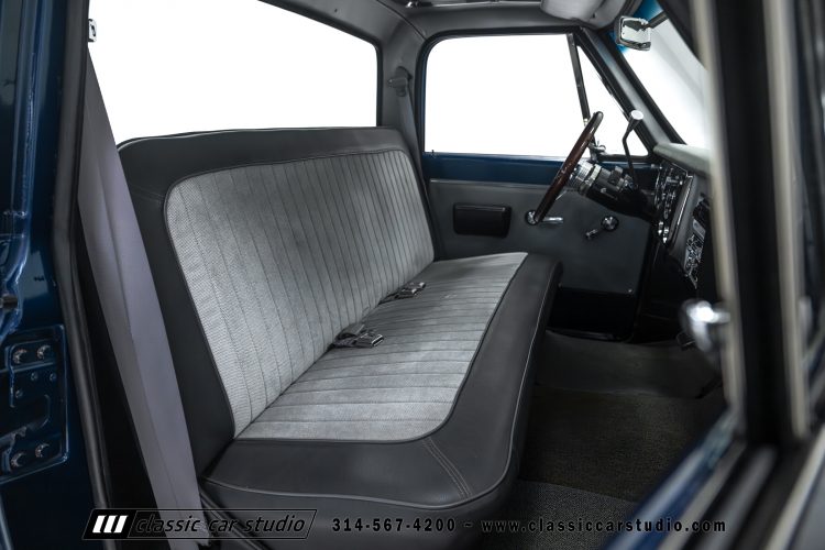 68_Chevrolet_C10_2279-02-105