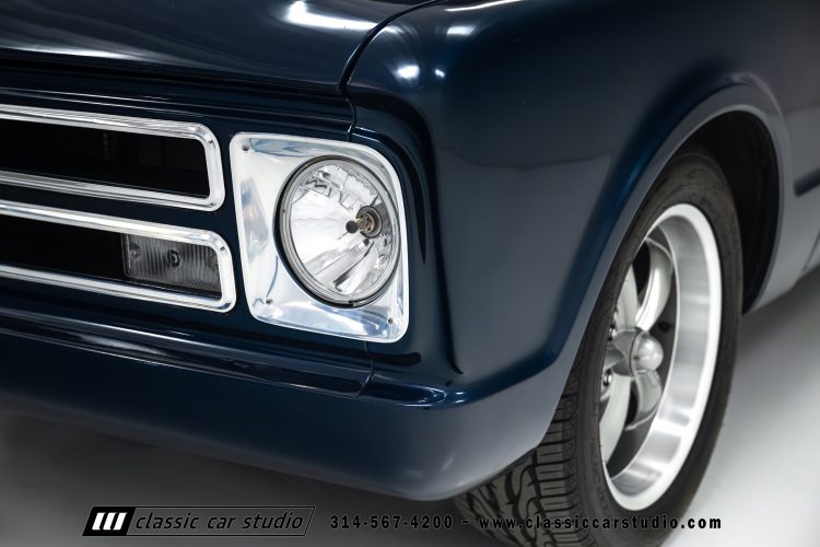 68_Chevrolet_C10_2279-02-11