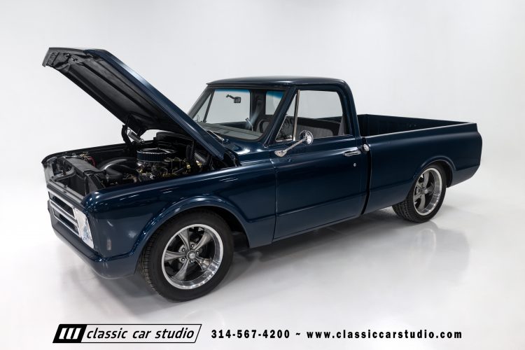 68_Chevrolet_C10_2279-02-112
