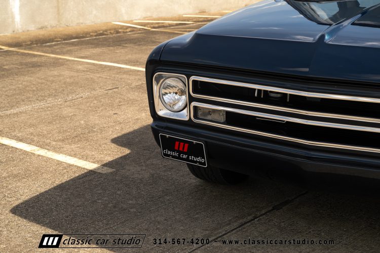 68_Chevrolet_C10_2279-02-135