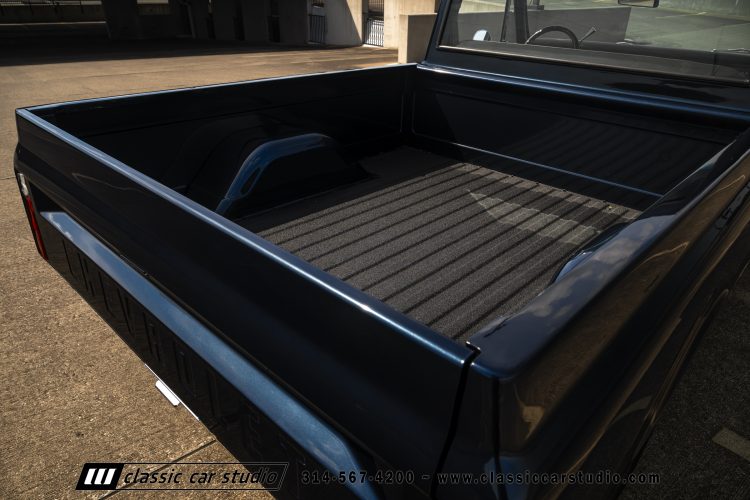 68_Chevrolet_C10_2279-02-146