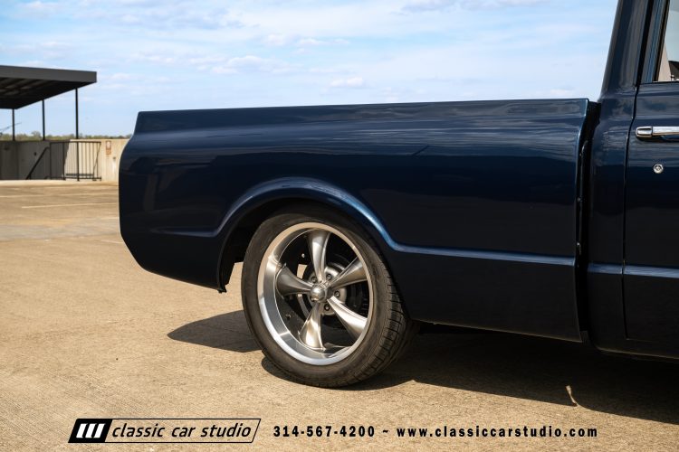 68_Chevrolet_C10_2279-02-158