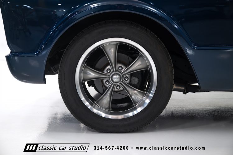 68_Chevrolet_C10_2279-02-19