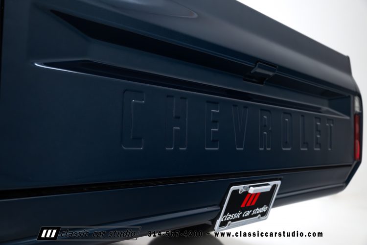 68_Chevrolet_C10_2279-02-46