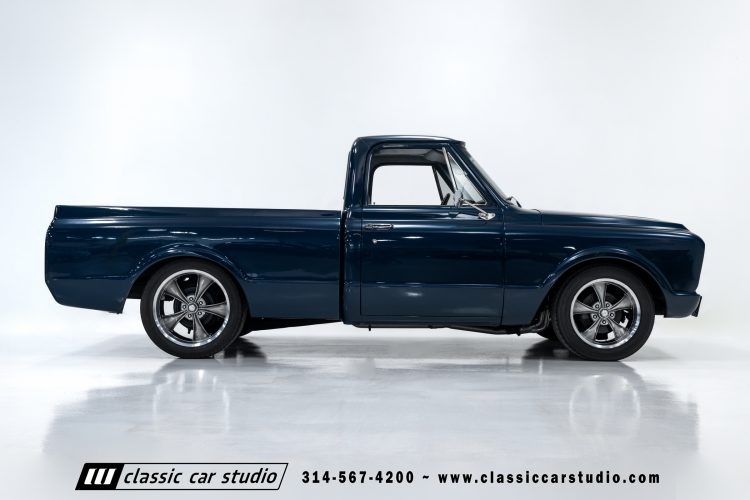 68_Chevrolet_C10_2279-02-61