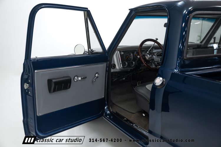 68_Chevrolet_C10_2279-02-76