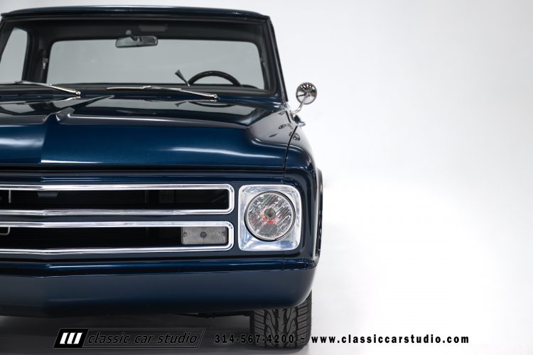68_Chevrolet_C10_2279-02-8