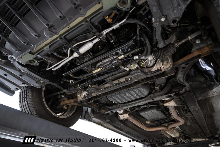 2004_Lexus_SC400_2286-01-127