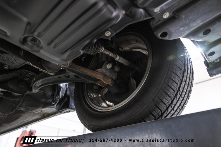 2004_Lexus_SC400_2286-01-134