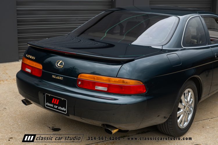 2004_Lexus_SC400_2286-01-176