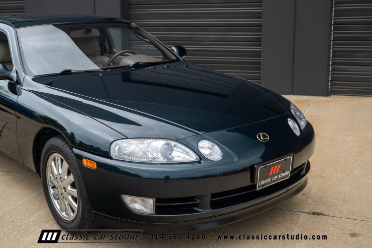 2004_Lexus_SC400_2286-01-183