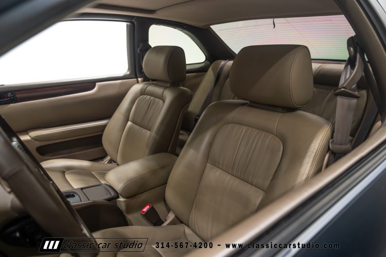 2004_Lexus_SC400_2286-24