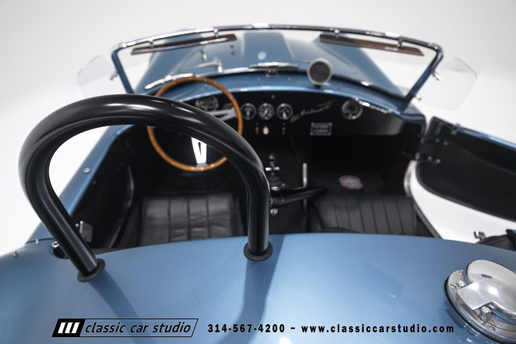 63_Shelby_Cobra_Bondurant_2283-108