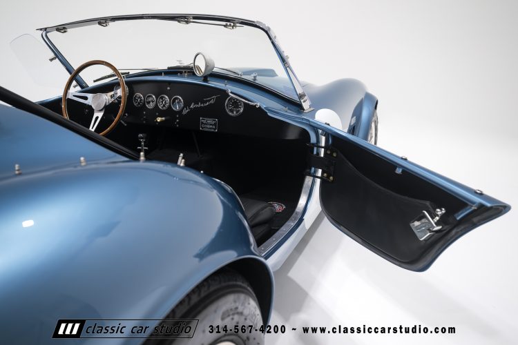 63_Shelby_Cobra_Bondurant_2283-117
