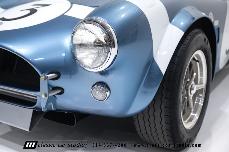 63_Shelby_Cobra_Bondurant_2283-12
